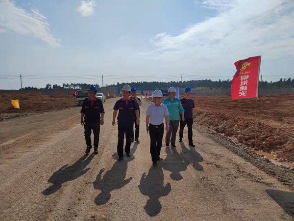 公司副總經(jīng)理到江西鑫科環(huán)保項目調(diào)研 公司副總經(jīng)理到江西鑫科環(huán)保項目調(diào)研